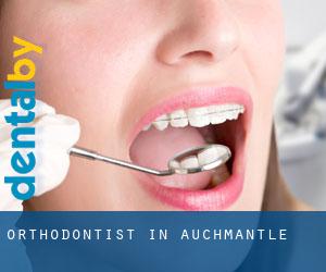Orthodontist in Auchmantle