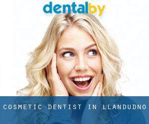 Cosmetic Dentist in Llandudno